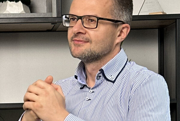 Константин Безгин